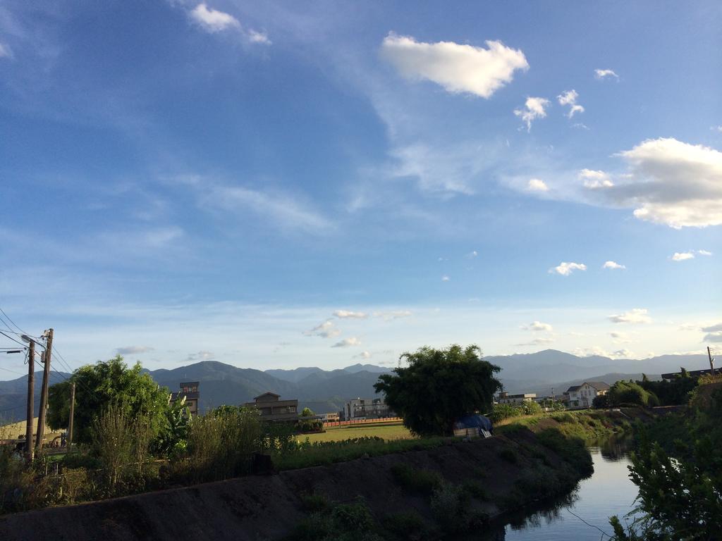 巴黎Villa C館 Luodong Esterno foto